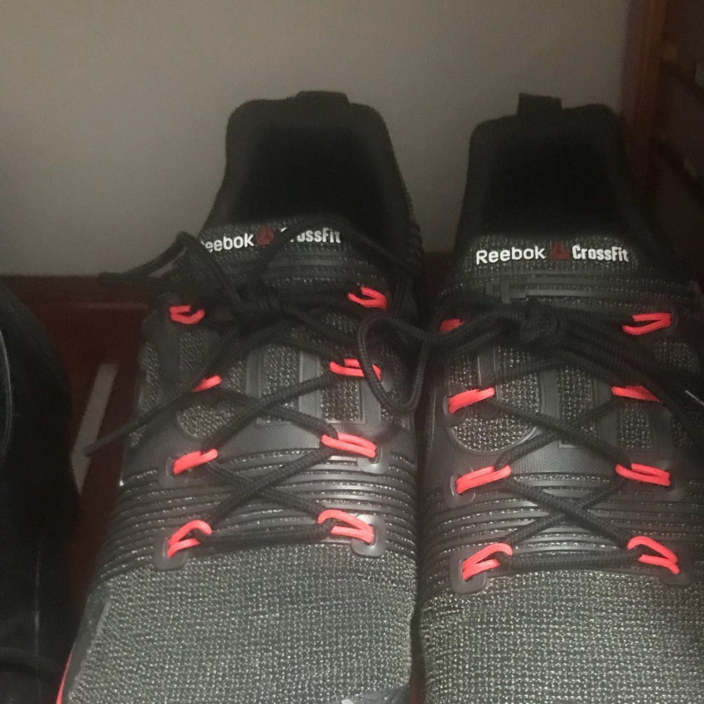 Reebok CrossFit pump tennis shoes